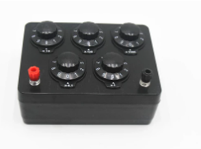 教學(xué)電阻箱